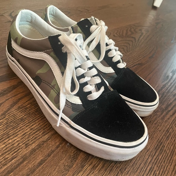 Vans size 9 very good condition!! - Picture 1 of 4